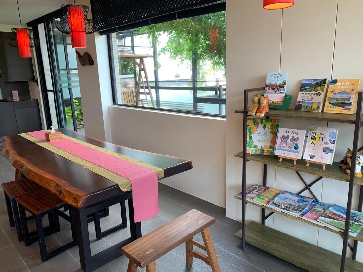 松語墅溫泉居 Pine Hot Spring Acomodação com café da manhã Jiaoxi Exterior foto