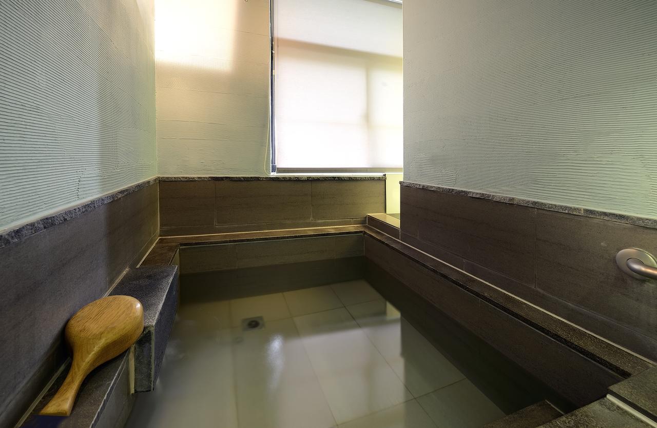 松語墅溫泉居 Pine Hot Spring Acomodação com café da manhã Jiaoxi Exterior foto